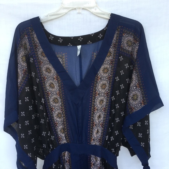 FREE PEOPLE • Boho Kimono Dress - Picture 5 of 16